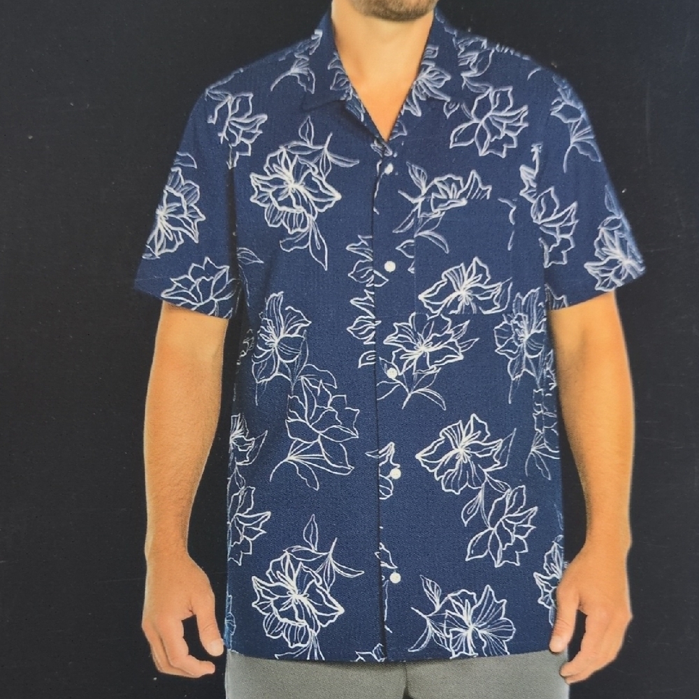 NWT GAP Mens M Floral Seersucker Button Down Shirt 100% Cotton Vacay Coastal 🌊